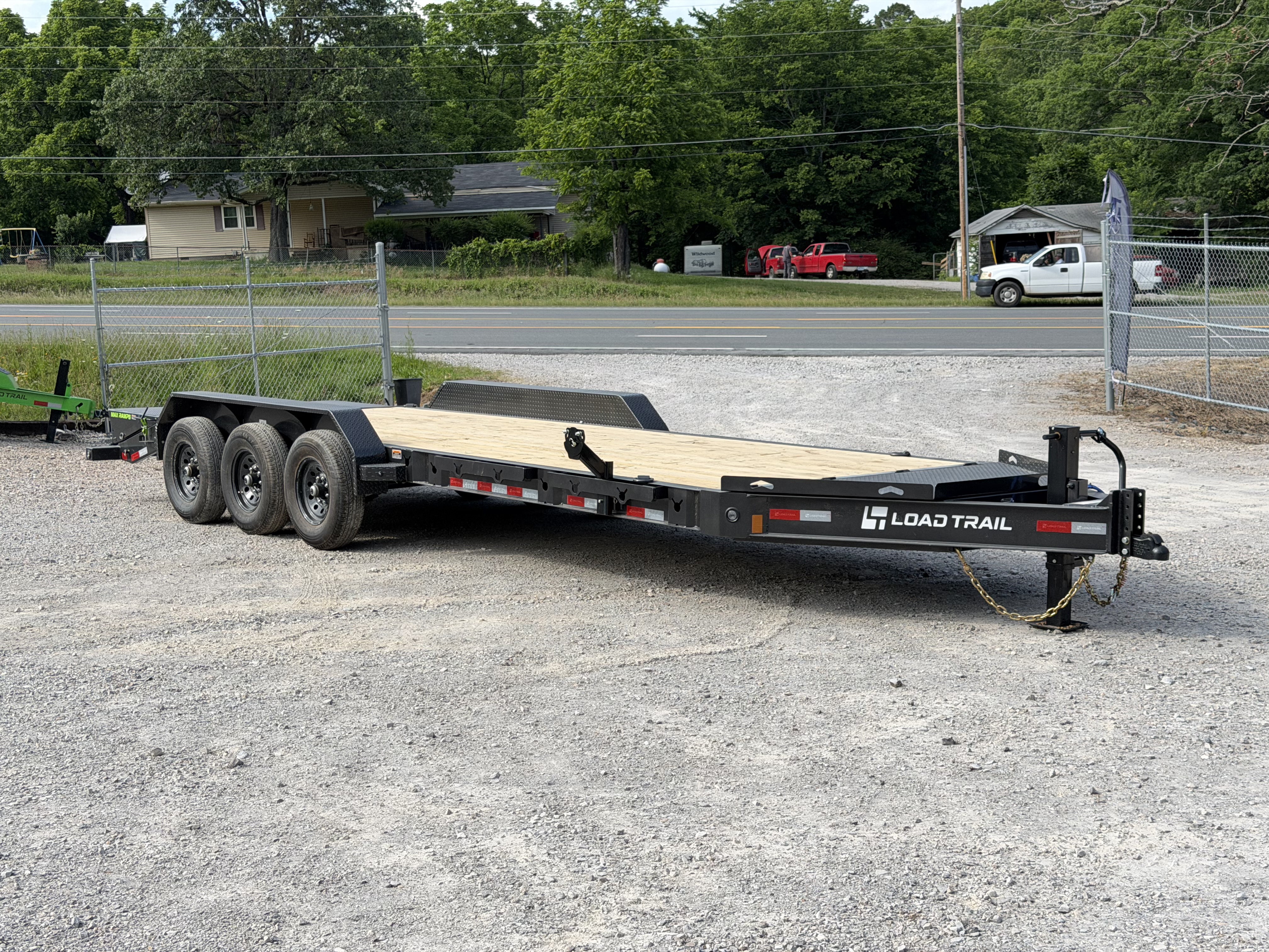 New 2026 Load Trail CB 83X24 21K GVWR MAX RAMPS RUB RAIL 8  I BEAM FRAME Equipment Trailer