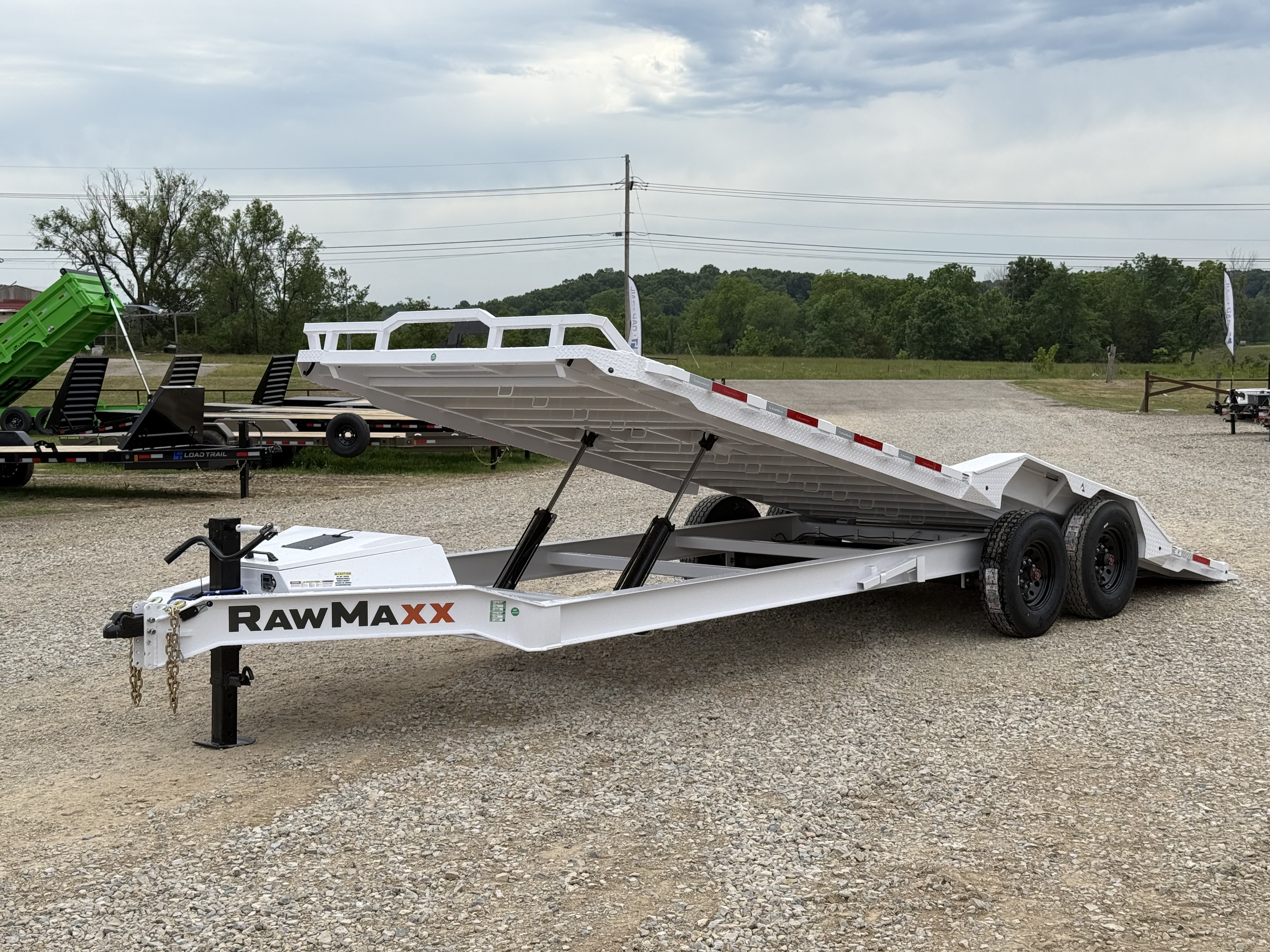 New 2026 RawMaxx FYH 102X24 / POWER FULL TILT / WIRELESS REMOTE / DRIVE OVER FENDERS / 14PLY TIRES Tilt Trailer