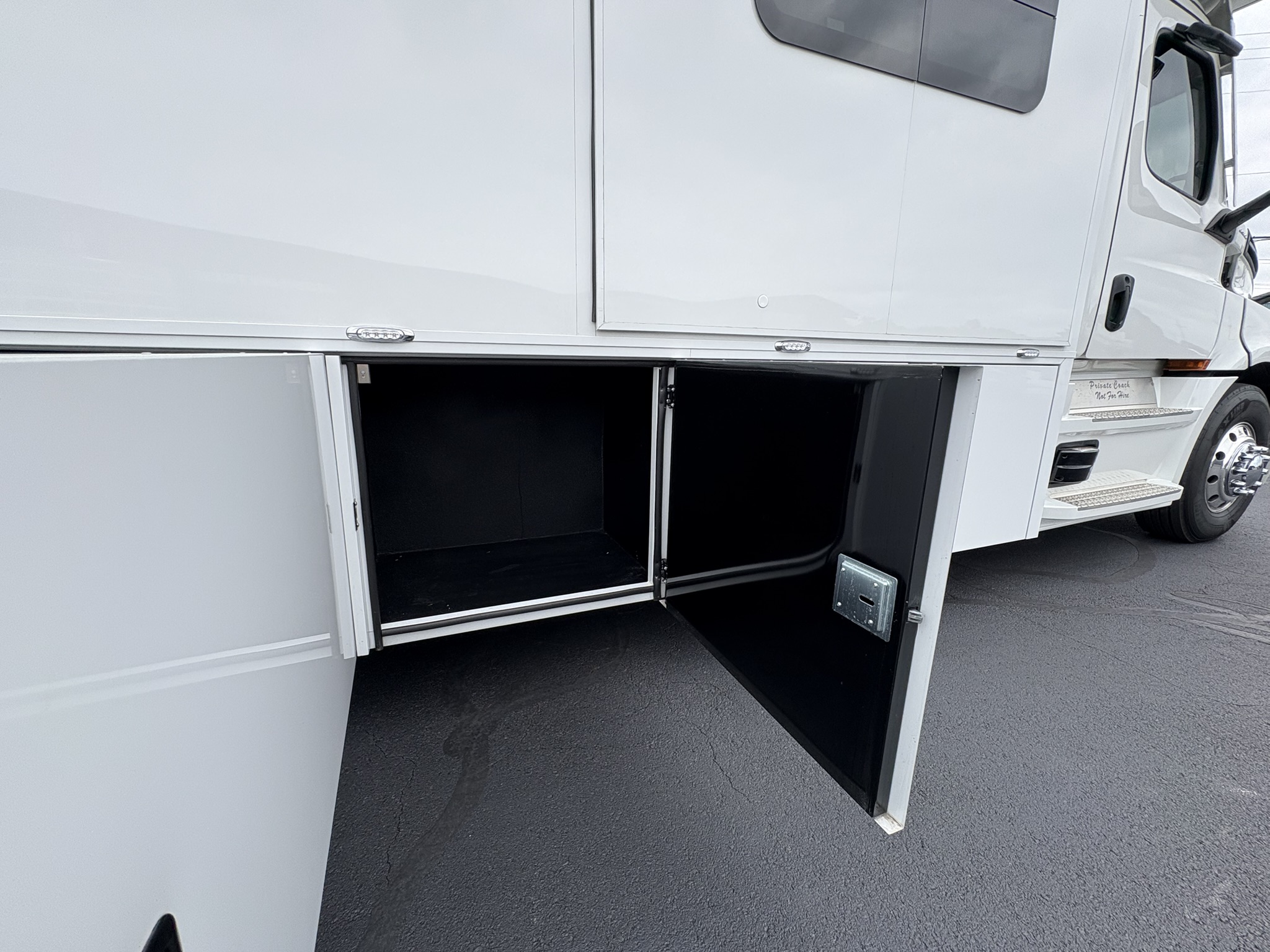 Used JDCC 46ft Motorhome