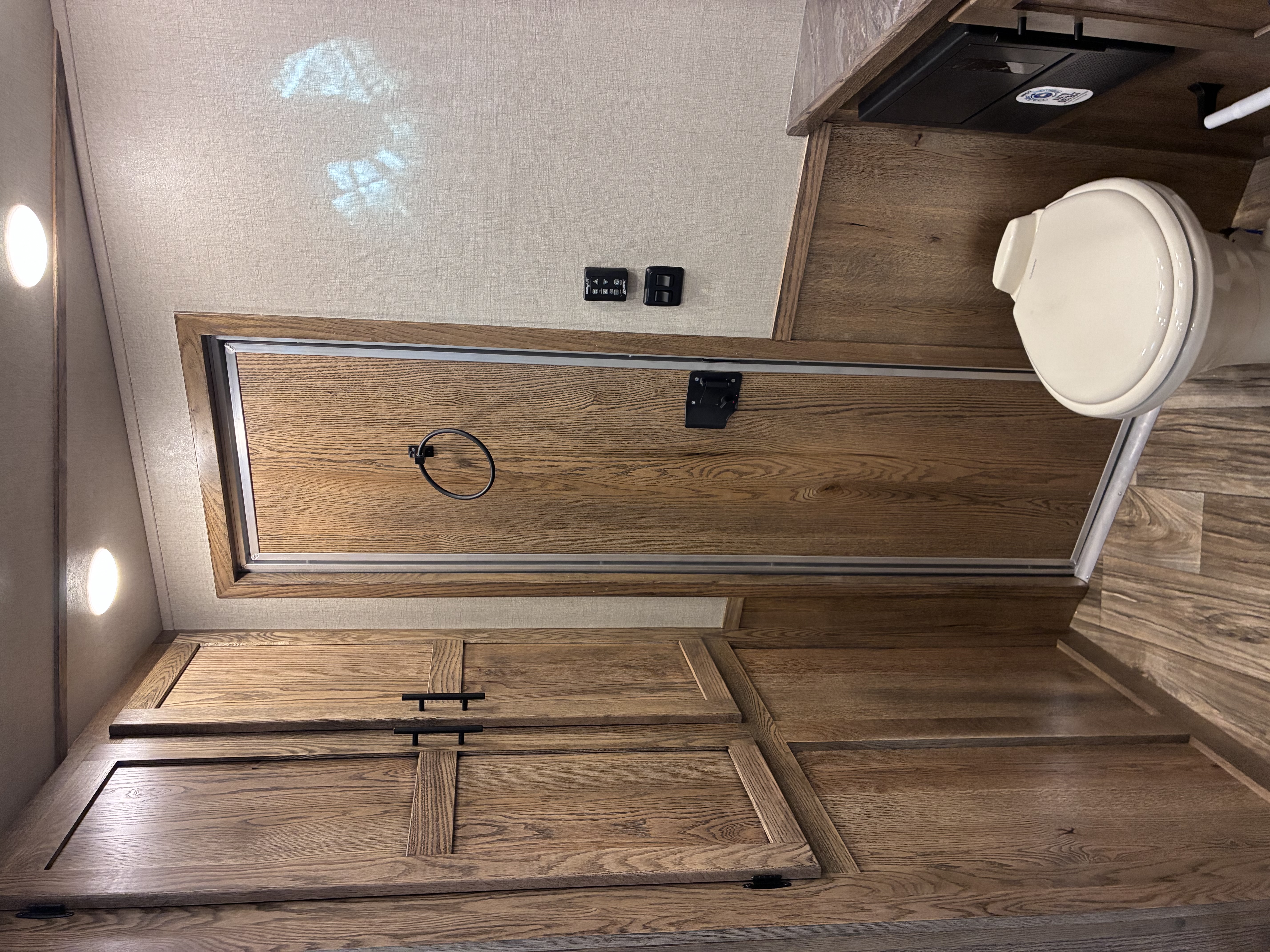 New 2027 Lakota 3H 13' LQ with Outdoor Kitchen Horse Trailer