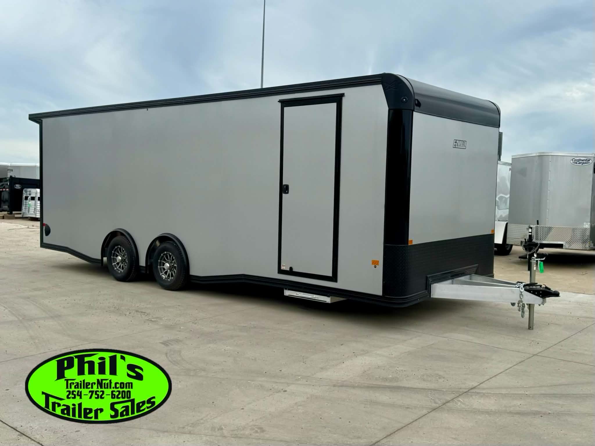 New 2026 E-Z Hauler 8.5X24 ALUMINUM CAR HAULER WITH FULL ESCAPE DOOR Car / Racing Trailer
