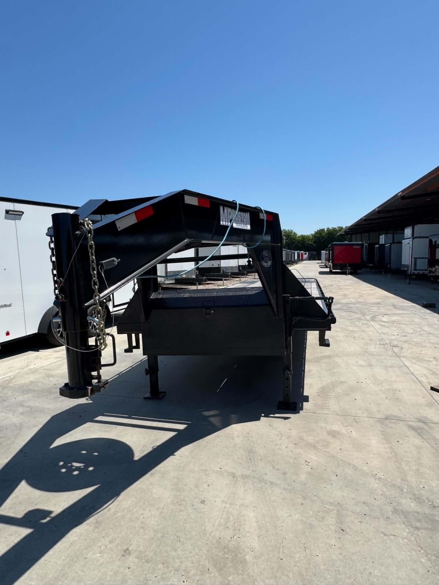 Used USED 2024 102X40 DECK OVER TRAILER HEAVY DUTY 8K AXLES GOOSENECK TRAILER Equipment Trailer MEGA RAMPS