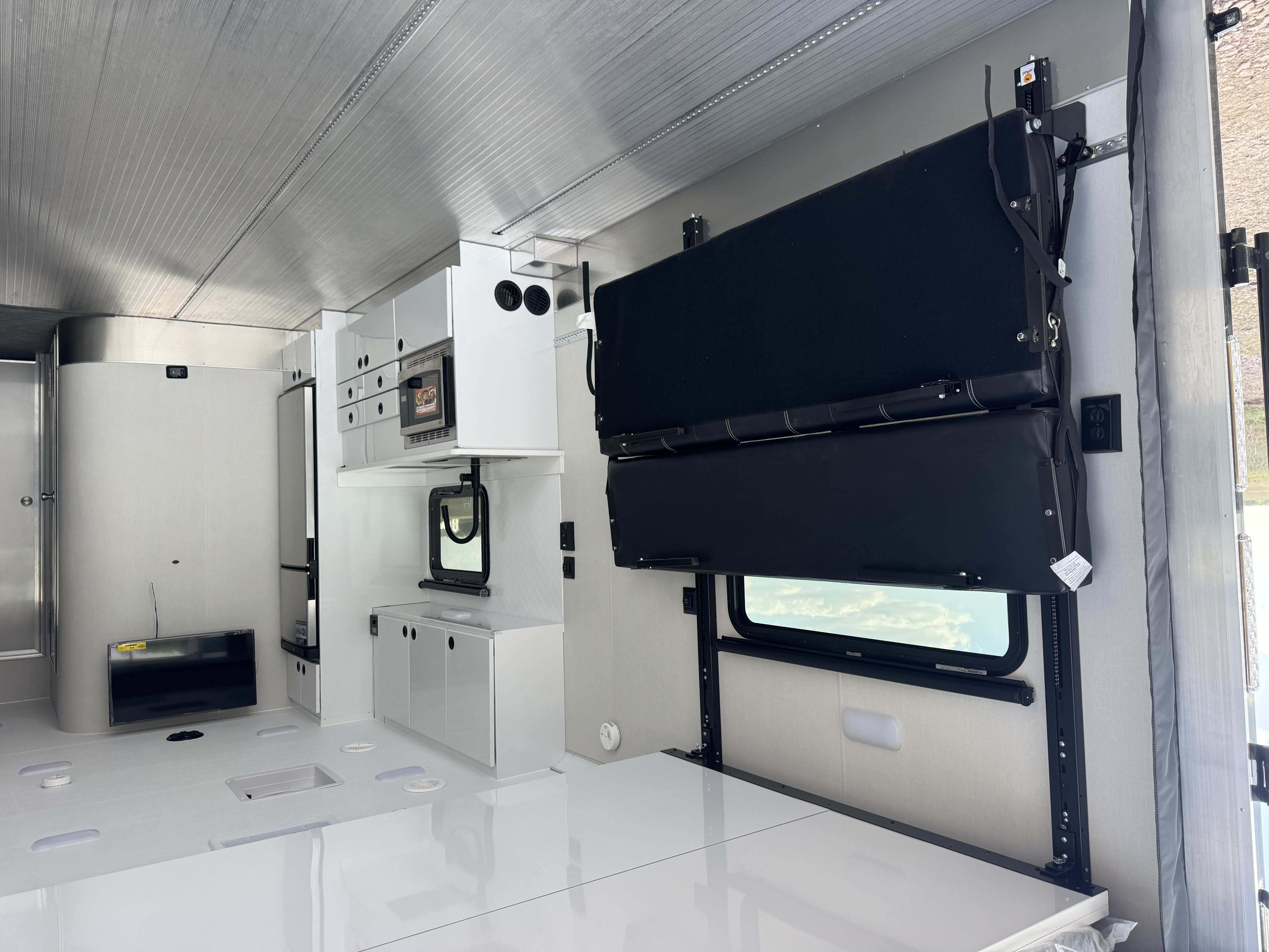 New 2025 ATC Pla 700 2816 Toy Hauler