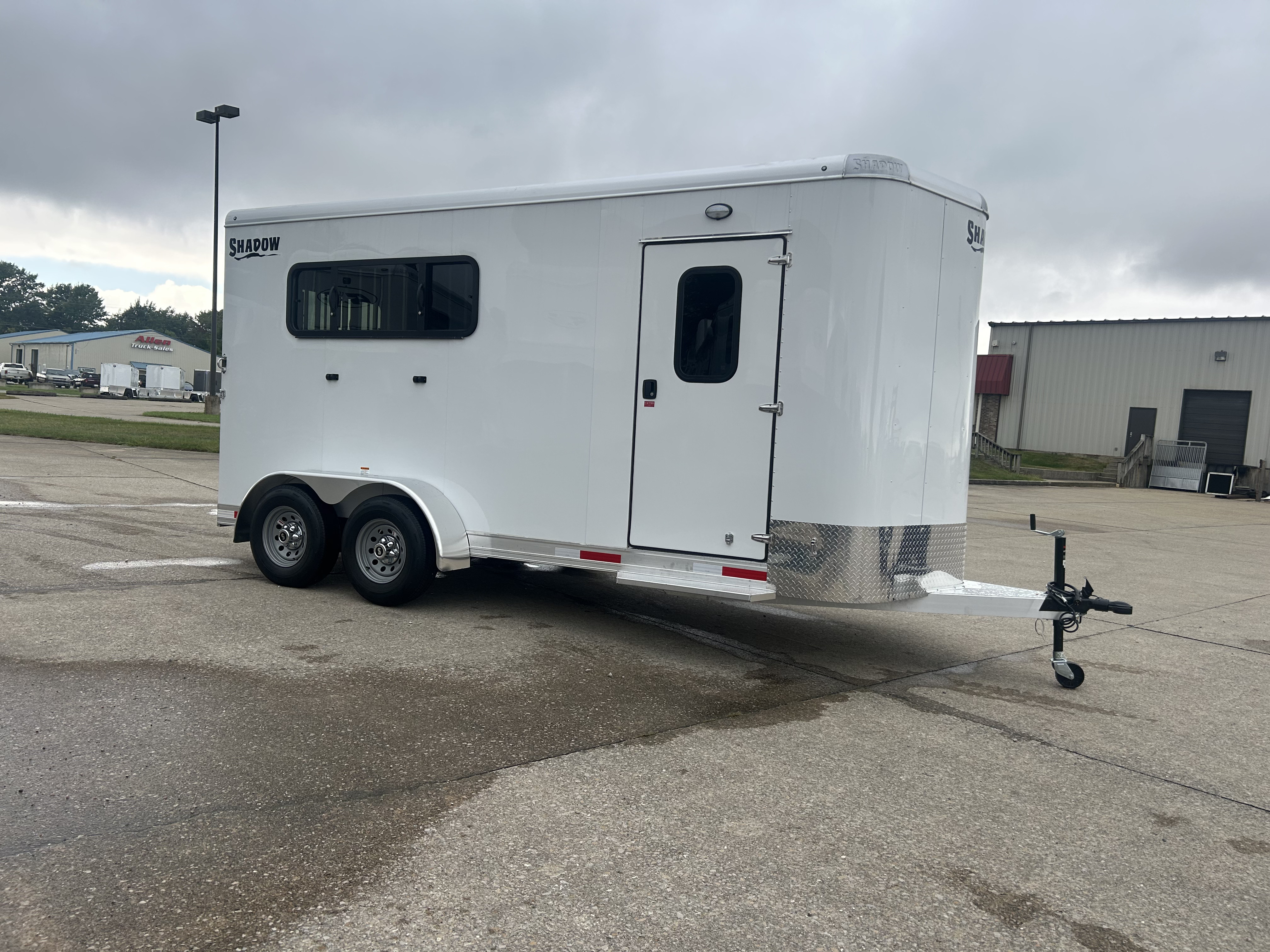 New 2026 Shadow 3 Horse Slant BP Horse Trailer