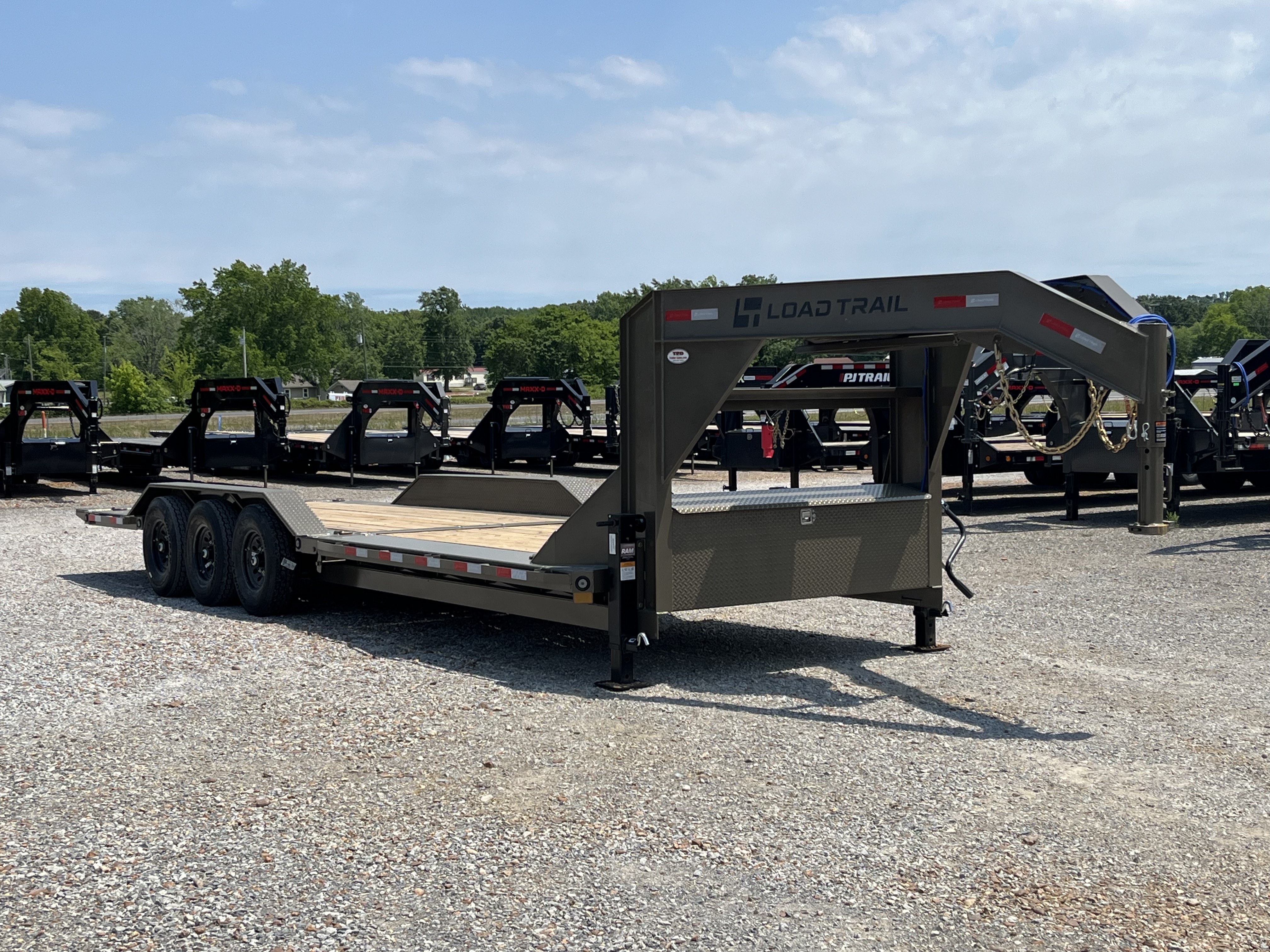 New 2026 Load Trail Gooseneck Tilt Trailer | 102  x 26' | 21K GVWR